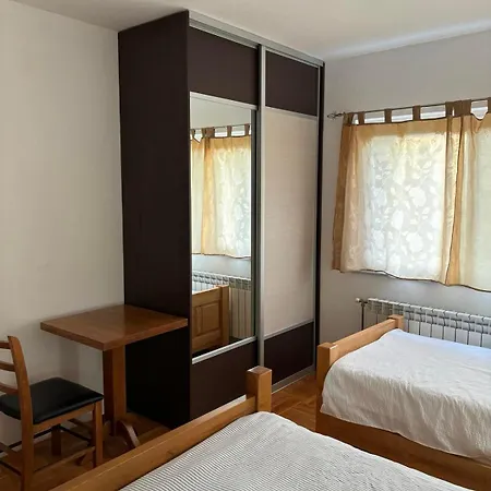 M Rustic & Ferienhaus Slatina Varos