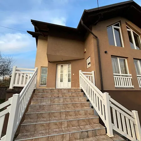 M Rustic & Ferienhaus Slatina Varos