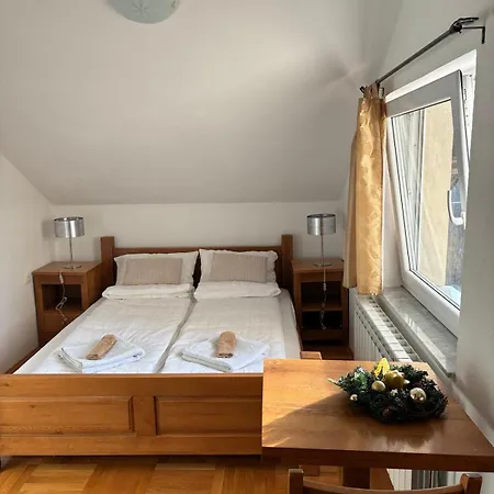 Ferienhaus M Rustic & *