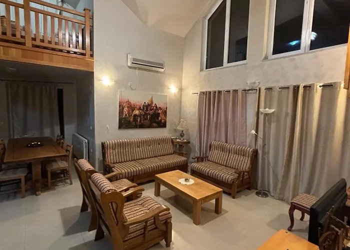 M Rustic & * Slatina Varos